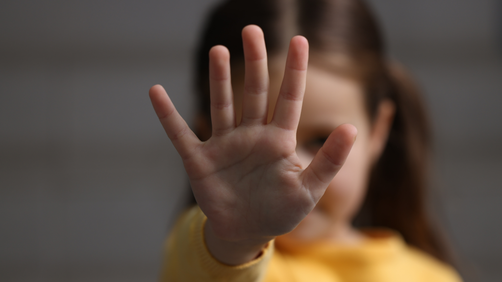 Cara Mencegah Kekerasan Pada Anak oleh Pengasuh